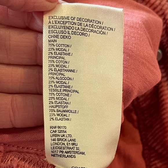 Pilcro The Yaya Mid-Rise Corduroy Crop Jeans, Color Pink/Rose, Anthropologie, 31 - Picture 8 of 16